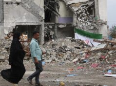 155 mortos, incluindo 120 crianças: o Irã reduz o número de vítimas no ataque à escola Minab no primeiro dia de guerra