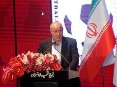 A delegação iraniana condenou o “insulto” no aeroporto de Toronto e cancelou a sua presença no Congresso da FIFA