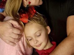 A viúva de Mel Schilling (54) mudou-se para Bali com a filha