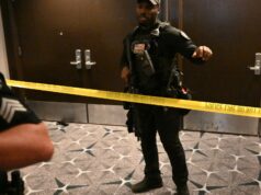 AO VIVO. Donald Trump evacuado após tiroteio no Jantar de Correspondentes na Casa Branca; suspeito detido