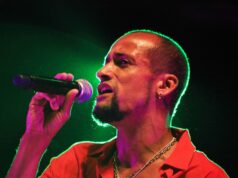 Após um hiato de dez anos: o vencedor do DSDS, Mark Medlock, comemora seu retorno