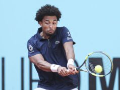 Arthur Fils domina Emilio Nava para entrar nas oitavas de final do Masters 1000 em Madrid