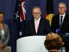 Ataque em Bondi Beach: a polícia australiana alertou sobre o risco de ataque anti-semita, irritando as famílias das vítimas