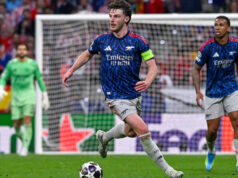 Atlético de Madrid – Arsenal (1-1): um jogador inglês pisou no logotipo do time madrilenho e causou a ira dos espanhóis.