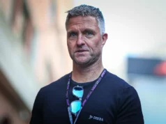 Ato 1: Schumacher revela suspeita de Verstappen – “Bluff”