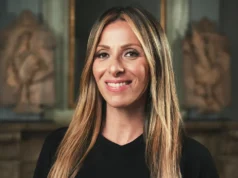 “Bem-vindo BABYKAMPS2” – Gülcan Kamps tornou-se mãe pela segunda vez