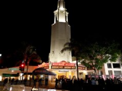 ‘Billie Eilish: Hit Me Hard and Soft’ estreia no Westwood Village Theatre antes das reformas de outono