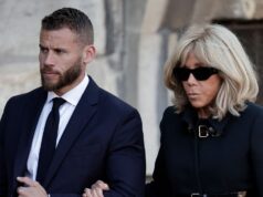 Brigitte Macron compareceu ao funeral sem o marido