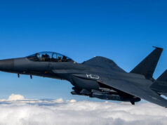 Causou um acidente ao tentar tirar uma foto: piloto de caça F-15K multado em 50 mil euros na Coreia do Sul