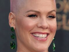 Como sua mãe fez uma vez: o filho de Pink, Jameson, tem cabelo rosa