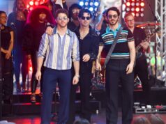 Depois de um derrame: os Jonas Brothers celebram a força da mãe