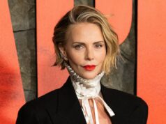Detalhes da escalada de Charlize Theron “Demolidor” com a filha August