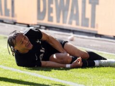 “Devastado”: a estrela laranja Xavi Simmons questiona o significado após a eliminação “brutal” da Copa do Mundo