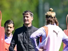 Dificilmente uma alternativa – o técnico do St. Pauli está em uma crise de equipe