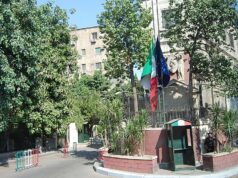 Egito: Mulher italiana condenada por adultério luta pela filha