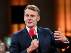 Emmanuel Macron surpreendeu em Andorra: o presidente, torcedor do Marselha, apostou na vitória do PSG por 3 a 1 sobre o Bayern pela Liga dos Campeões