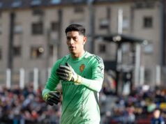 Futebol: O goleiro do Saragoça, Esteban Andrada, suspendeu 13 partidas por golpear o adversário