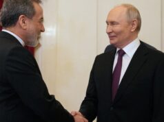 Guerra no Médio Oriente: Vladimir Putin garante ao chefe da diplomacia iraniana que a Rússia fará “tudo” para estabelecer a paz