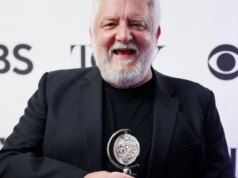 “House of the Dragon” – Estrela Simon Russell Beale chapéus Krebs