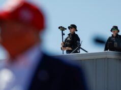 Houve uma violação de segurança durante o tiroteio em um show de imprensa envolvendo Donald Trump?