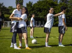“Identidade, orgulho e esperança”: A seleção feminina desaparecida regressa ao futebol