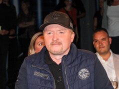 Joey Kelly pede desculpas por aparecer em programa polêmico: declaração “infeliz”