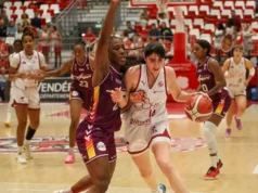 Liga Feminina. UF Angers vence derby contra La Roche Vendee e toma ar fresco nos play-downs