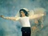 Novas acusações de abuso sexual e agressão sexual surgiram contra Michael Jackson com a estreia da cinebiografia do Rei do Pop