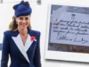 O que sua assinatura indica – Kate está escrevendo uma carta aos soldados mortos
