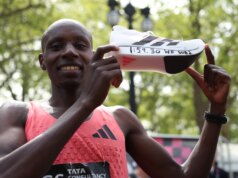 O queniano Sabastian Sawe escreveu a história do esporte com seu recorde mundial na maratona