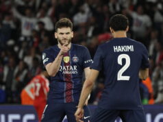 PSG-Bayern de Munique: a grande alegria de Khvicha Kvaratskhelia após seu 10º gol na temporada na Liga dos Campeões
