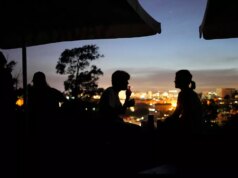 “Parecia que o mundo estava desmoronando”: um ano após as consequências, estamos mais cautelosos?