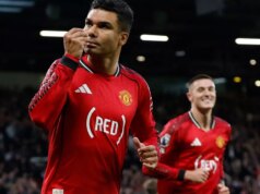 Premier League: Vencedor do Brentford, Manchester United consolida lugar no pódio