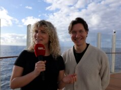 Salsa para iniciantes: a estrela de “Let’s Dance” nos mostra os passos básicos