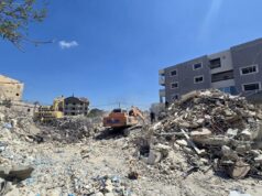 “Se o Estado libanês conseguir parar os ataques e negociar uma retirada gradual do exército israelita, terá vantagem sobre o Hezbollah”, disse um jornalista baseado no Líbano.