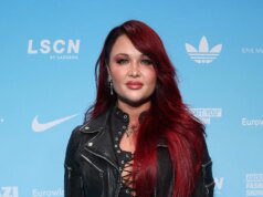 Sophia Thiel alerta contra enganos no tamanho das roupas