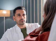 Tan Çağlar inspira com foto de casal: “Quão lindo você consegue ser?”