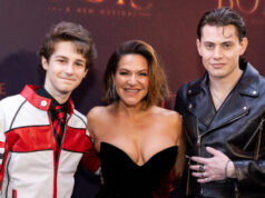 The Lost Boys traz vampiros e VIPs para a noite de estreia na Broadway