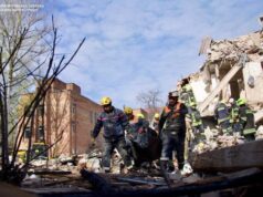 Ucrânia: Pelo menos cinco mortos em ataques no Dnipro, Vladimir Zelensky pede mais sanções