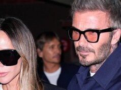 Victoria e David Beckham impressionam com imagem dos parceiros em encontro noturno em Nova York