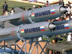 A Índia colocará a lua no peito do dragão. O rugido de BrahMos ecoará em três lados do pátio da China. Mais um negócio ‘feito’.