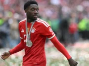 A estrela do Bayern, Davies, provavelmente perderá o início da Copa do Mundo com o Canadá