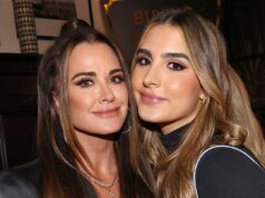 A filha de Kyle Richards, Sophia, faz uma plástica nos seios após perda de peso com GLP-1