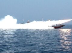 A mídia iraniana informou que uma fragata dos EUA foi atingida por um míssil no Mar de Ormuz.