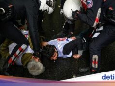 A polícia turca disparou gás lacrimogêneo e prendeu dezenas de pessoas no Dia do Trabalho.