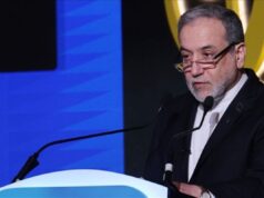 Aragchi acusa EUA de “mentir” sobre o custo da luta contra o Irão