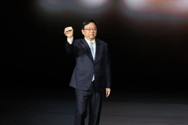 BYD-lancou-um-novo-chip-para-carros-eletricos-pessoais.jpg