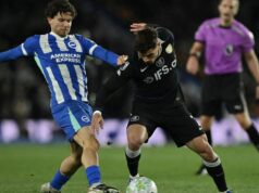 Brighton ‘recruta’ lutador de MMA e inova técnicas defensivas