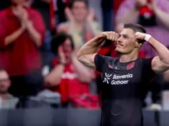 Bundesliga: Bayer Leverkusen vence RB Leipzig e garante CL