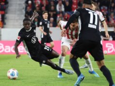Bundesliga: Wolfsburg perde promoção com empate em Freiburg